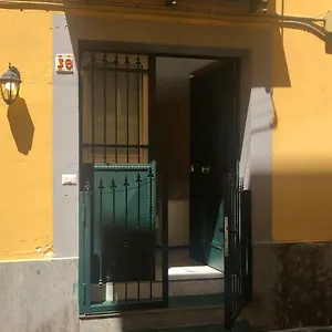 Sole House Neapol